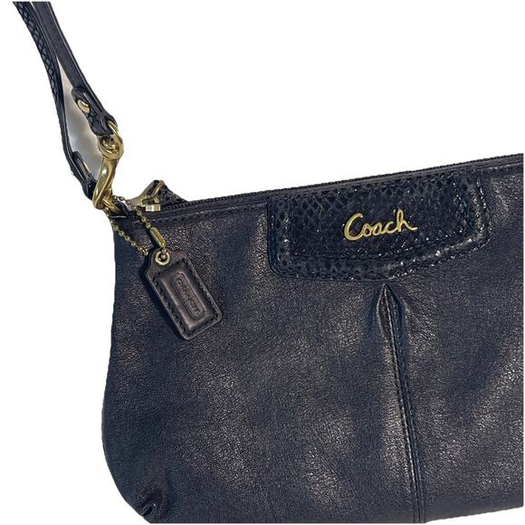 m341 Vintage Coach Black Leather Mini Wristlet Bag Card Cosmetic Travel Purse - Picture 2 of 7